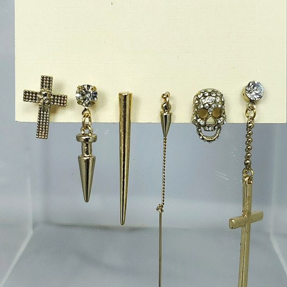 Mystique Gold multiple earrings - Picture 2 of 3